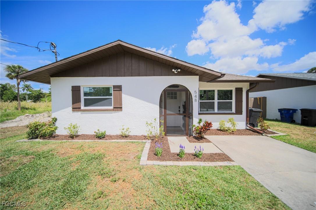 548 Redlin St., North Fort Myers, FL 33903