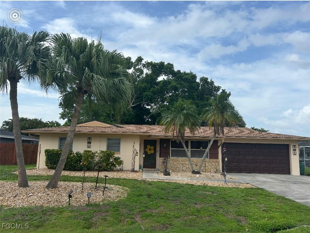 1649 N Hermitage Rd., Fort Myers, FL 33919
