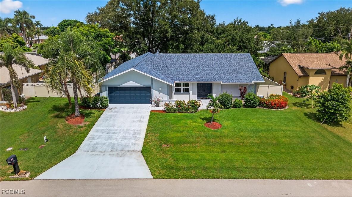 623 SE 9th Pl., Cape Coral, FL 33990