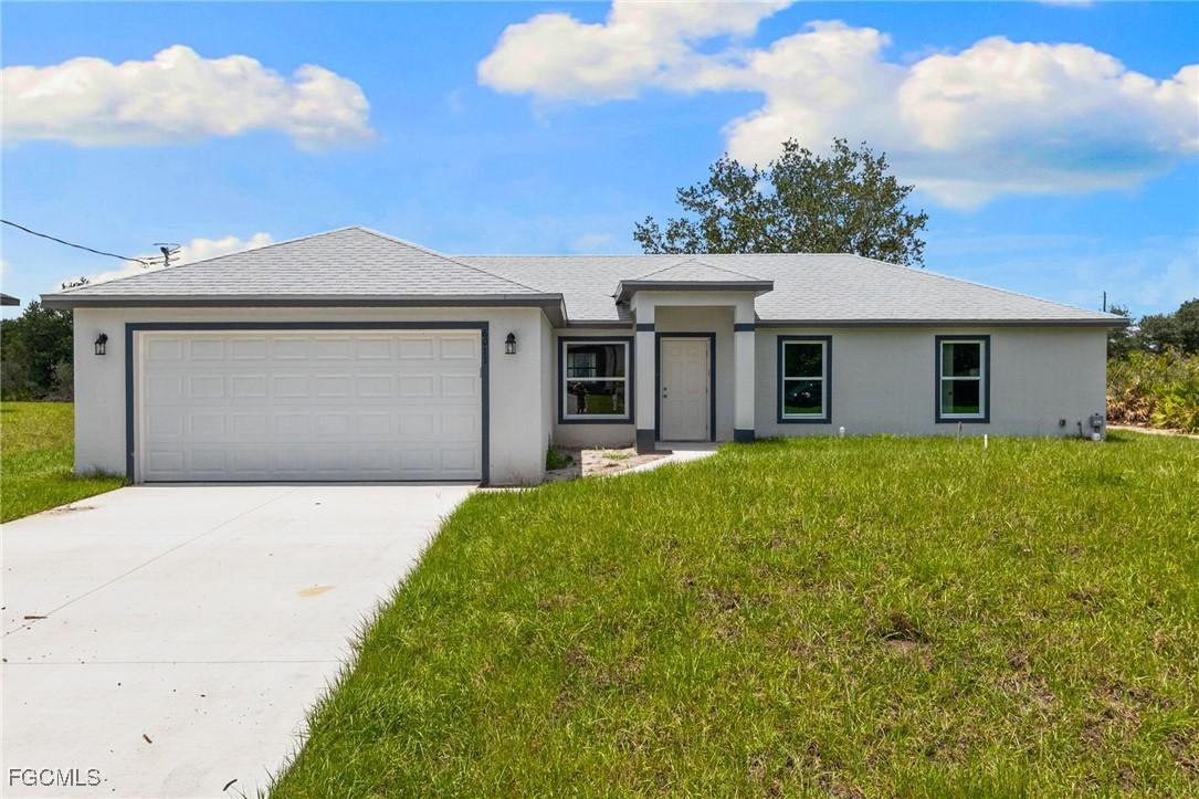 6011 Beth Ave., Lehigh Acres, FL 33971