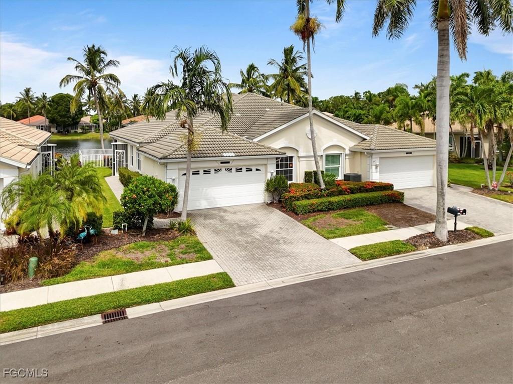 7685 Bay Lake Dr., Fort Myers, FL 33907
