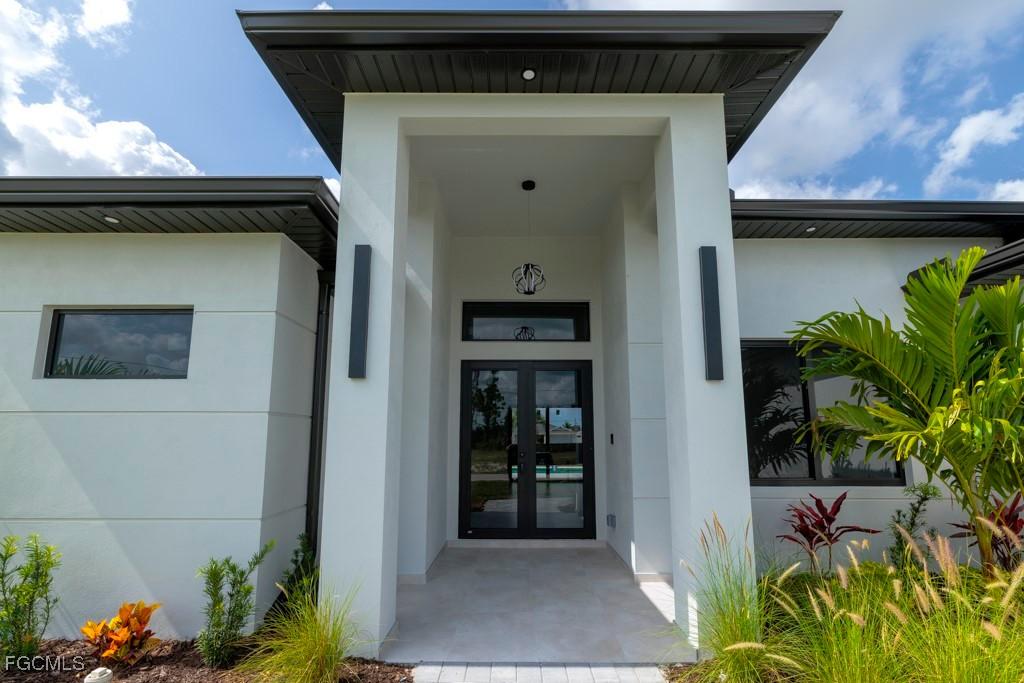 1714 NW 20th Ter., Cape Coral, FL 33993