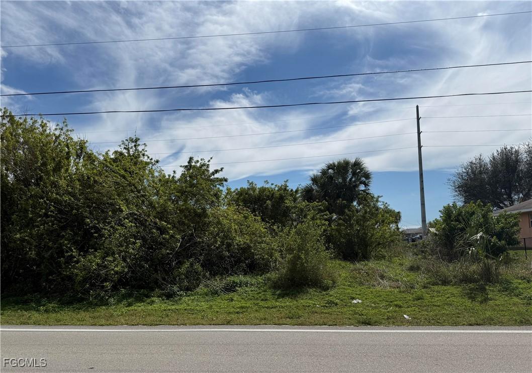 2807 1st St., Lehigh Acres, FL 33971