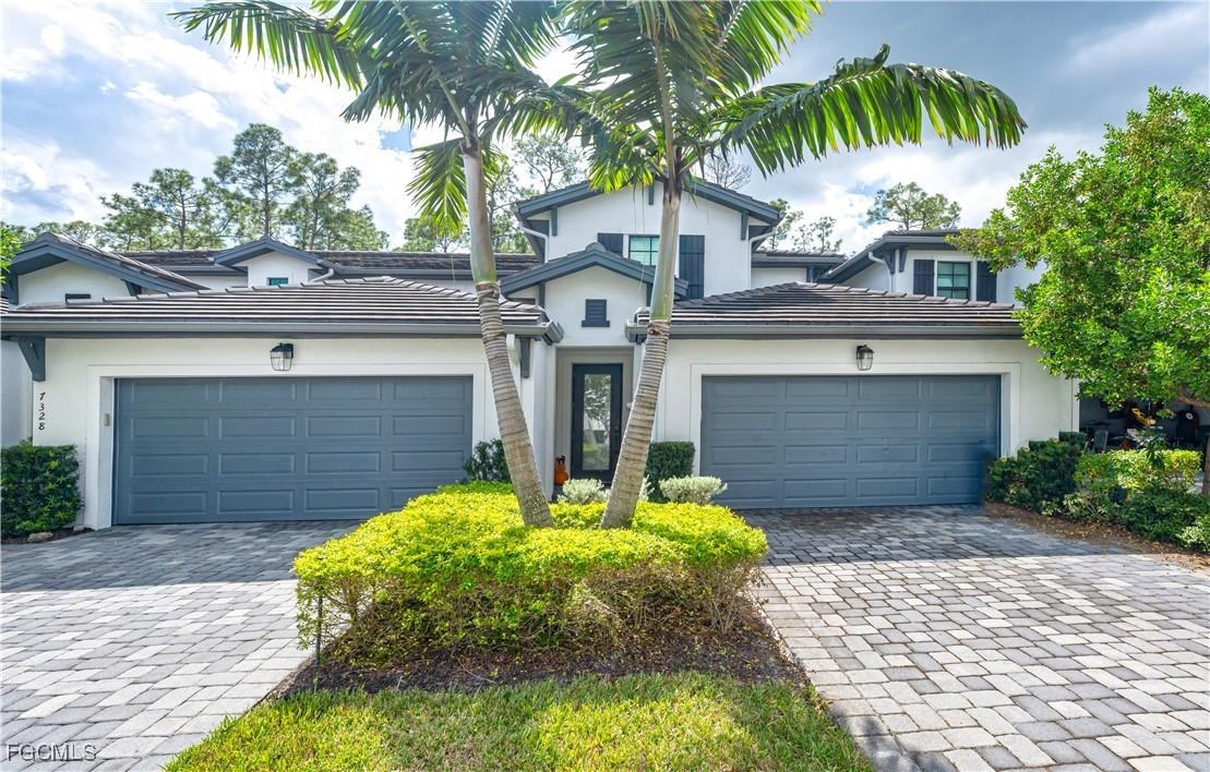7324 Rockefeller Dr., Naples, FL 34119