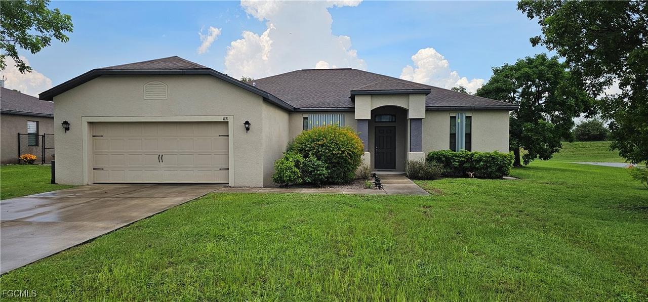1121 SW 25th St., Cape Coral, FL 33914