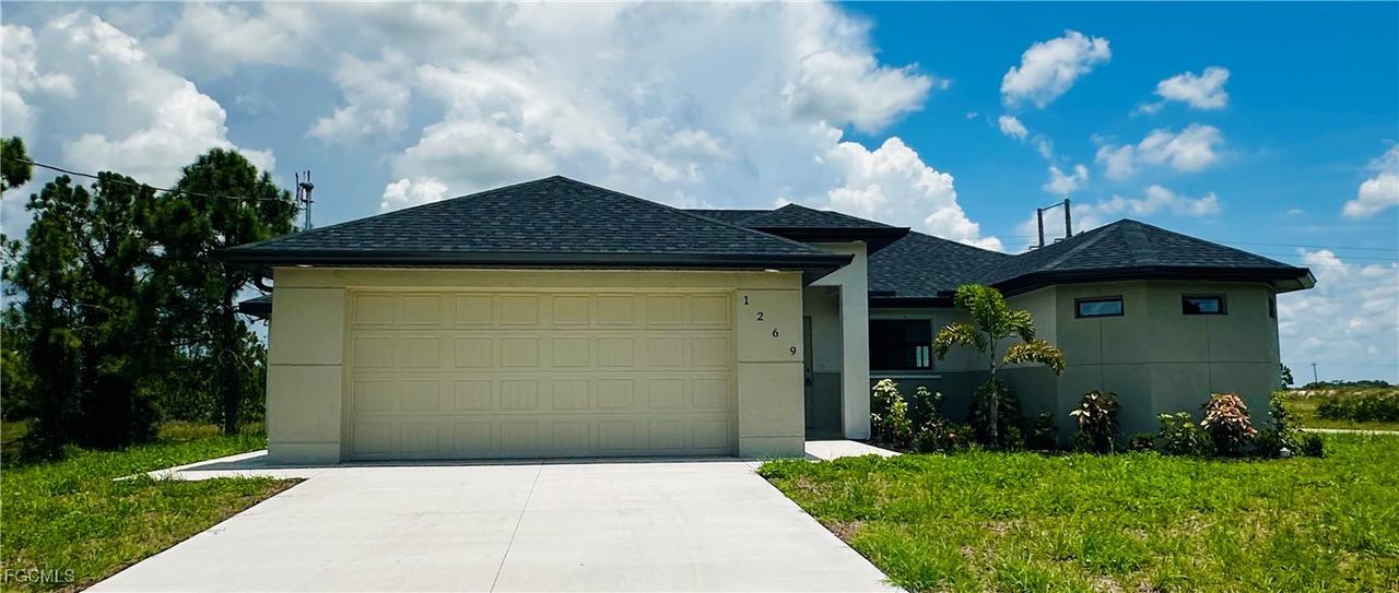 1269 Belgrave St., Fort Myers, FL 33913