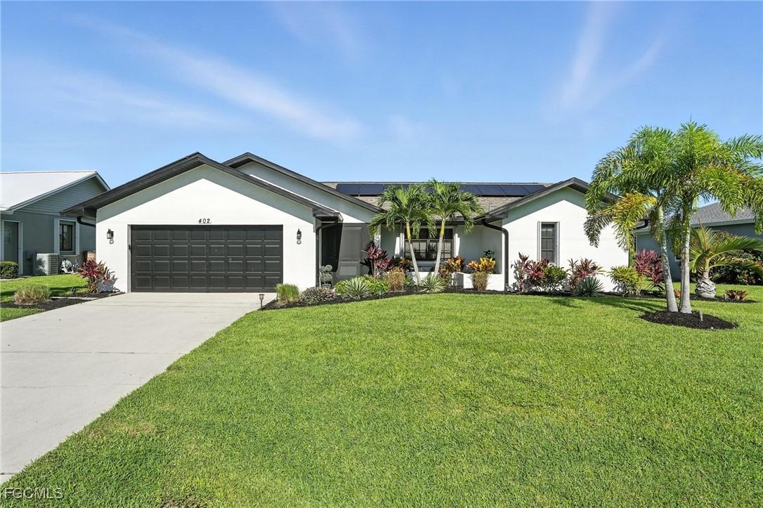 402 SE 8th Pl., Cape Coral, FL 33990