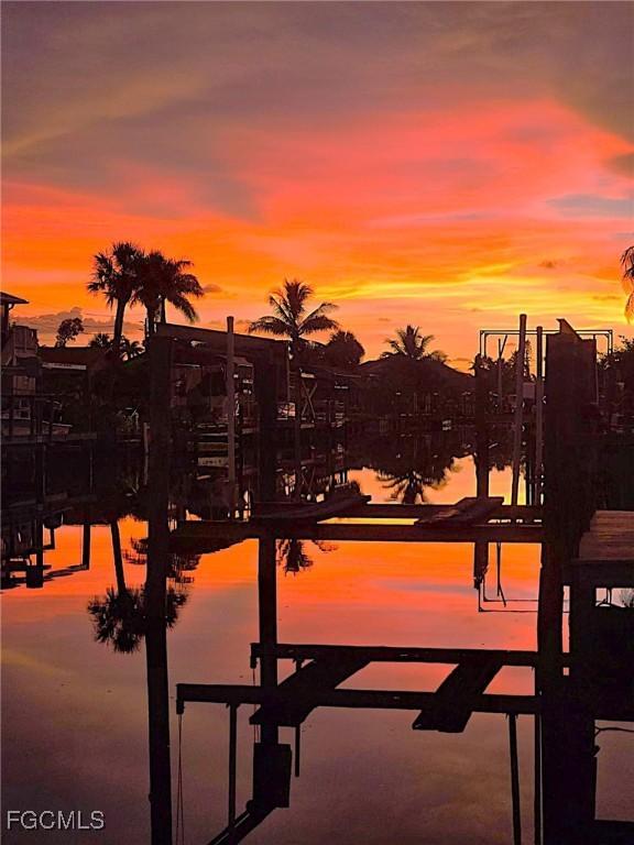 5471 Harborage Dr., Fort Myers, FL 33908