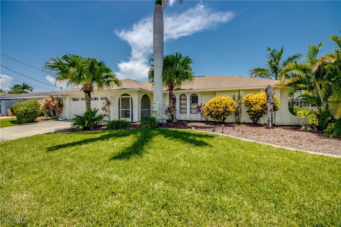 912 SW 54th Ln., Cape Coral, FL 33914