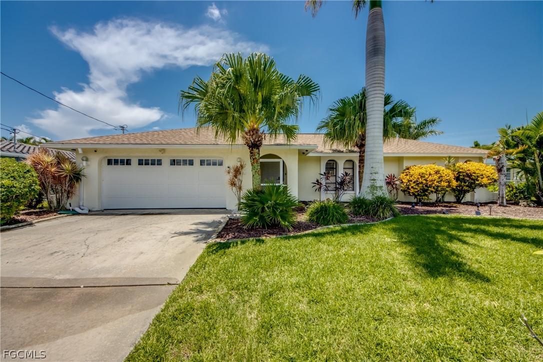 912 SW 54th Ln., Cape Coral, FL 33914
