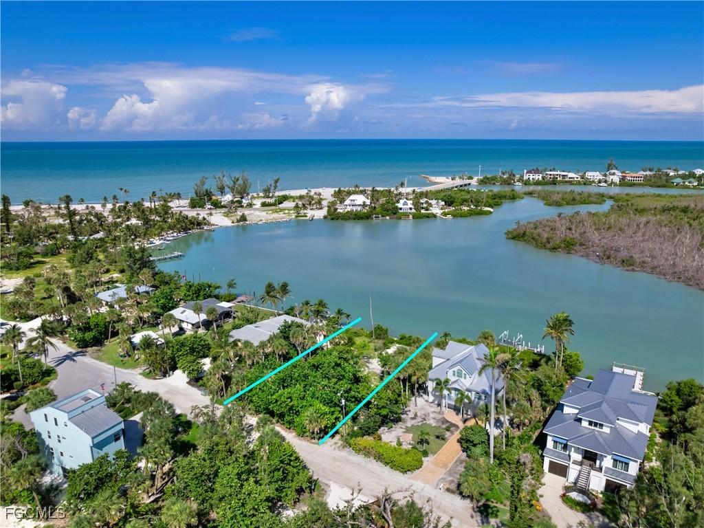 2563 Coconut Dr., Sanibel, FL 33957