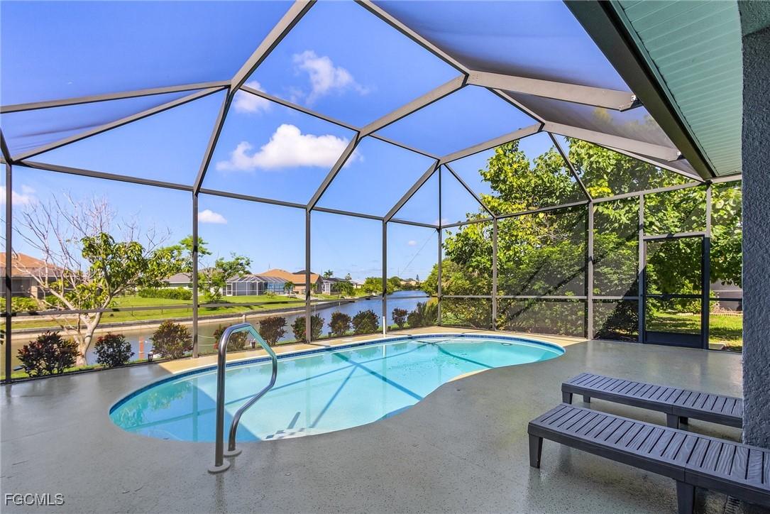 228 Nicholas Pkwy., Cape Coral, FL 33990