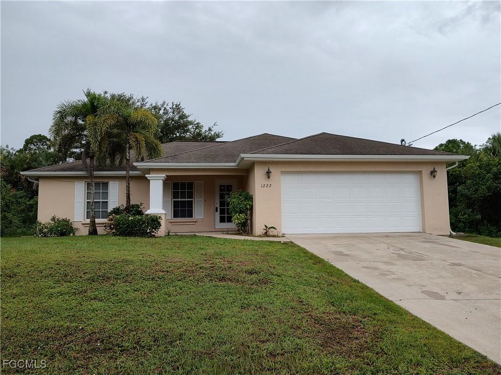 1222 Howell St., Lehigh Acres, FL 33974
