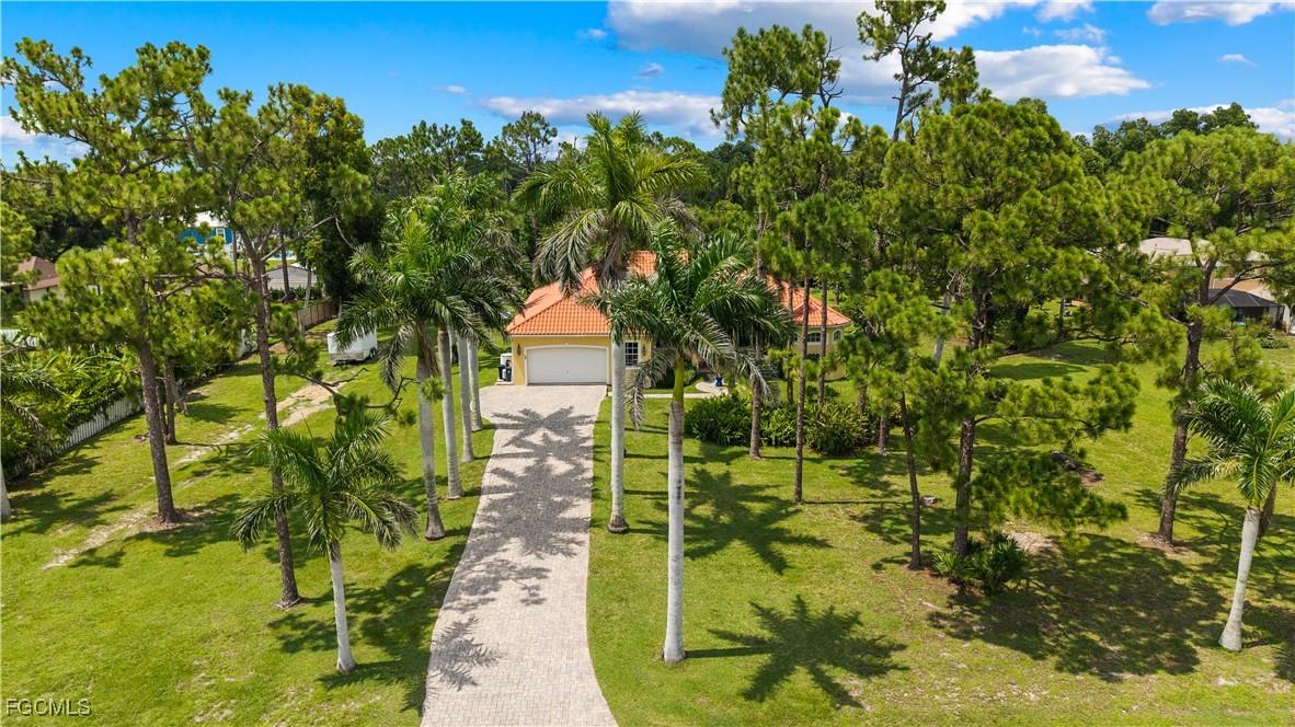 47 Jacaranda Pkwy., Cape Coral, FL 33909