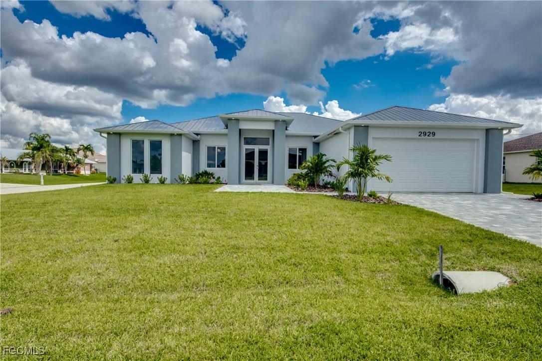 2929 SW 6th Pl., Cape Coral, FL 33914