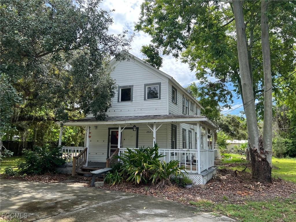 253 S Cypress St., Labelle, FL 33935