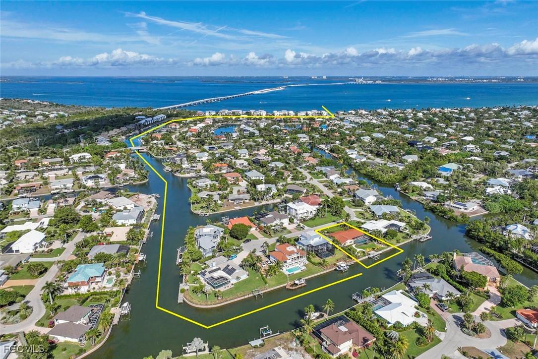 918 Kings Crown Dr., Sanibel, FL 33957