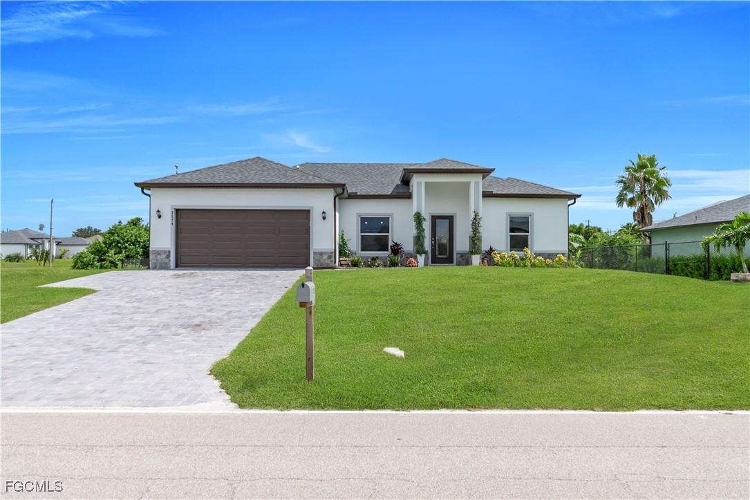 2520 Diplomat Pkwy., Cape Coral, FL 33993
