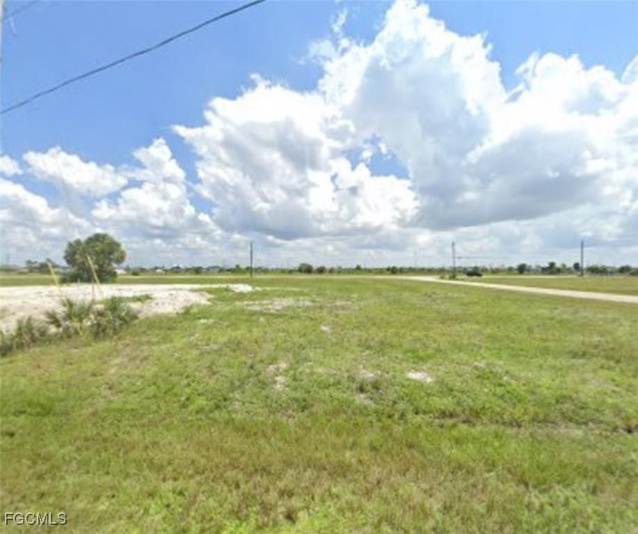 3923 NW 41st Ave., Cape Coral, FL 33993