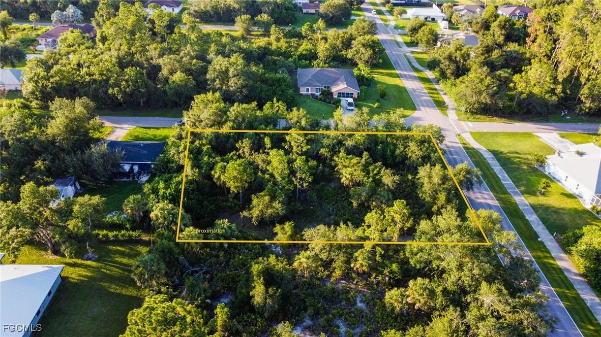 1097 Orlando Blvd., Port Charlotte, FL 33952