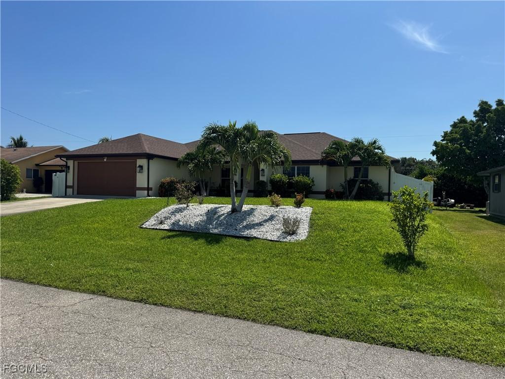 1917 NE 17th Ave., Cape Coral, FL 33909