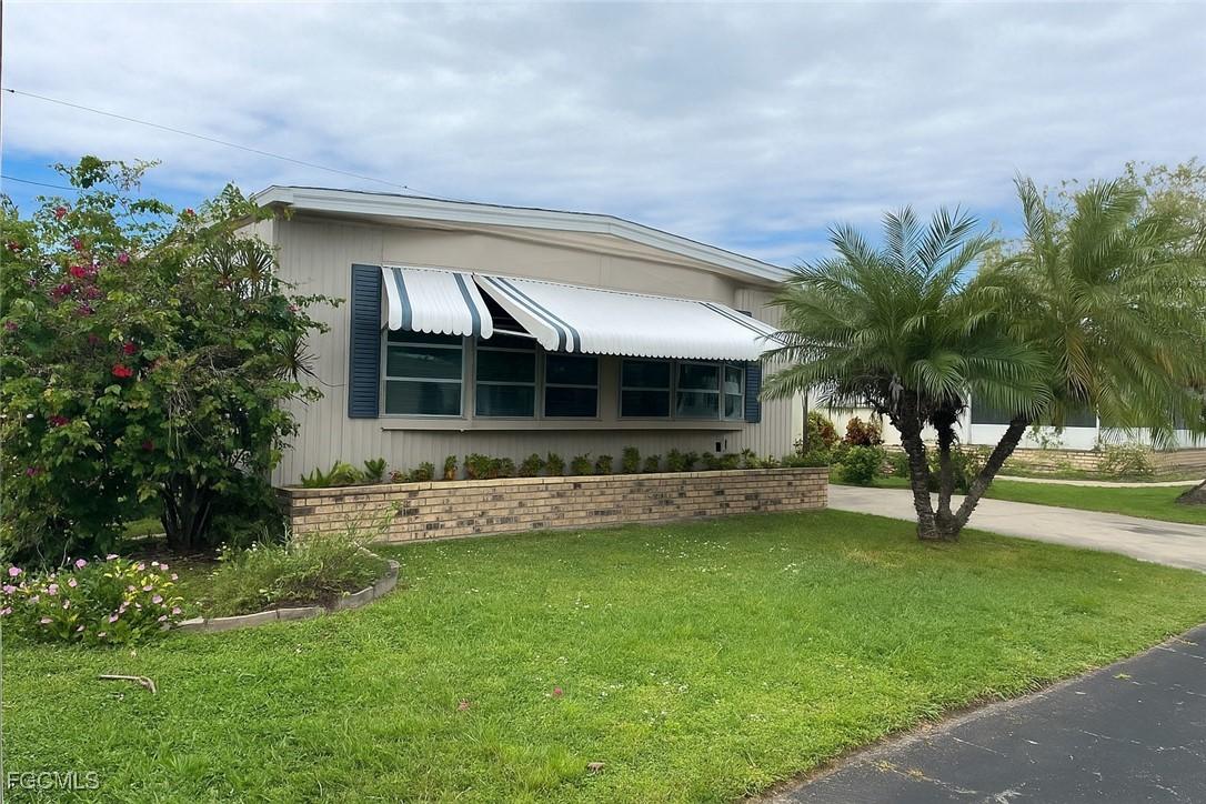 3153 Orchard Dr., North Fort Myers, FL 33917