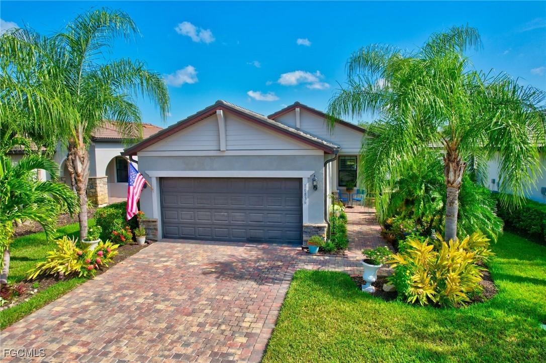 10836 Glenhurst St., Fort Myers, FL 33913