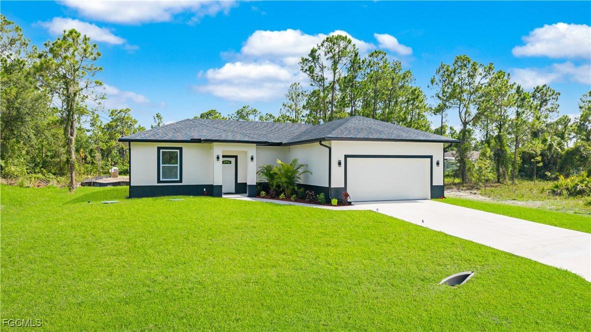 1020 Carroll St., Lehigh Acres, FL 33974