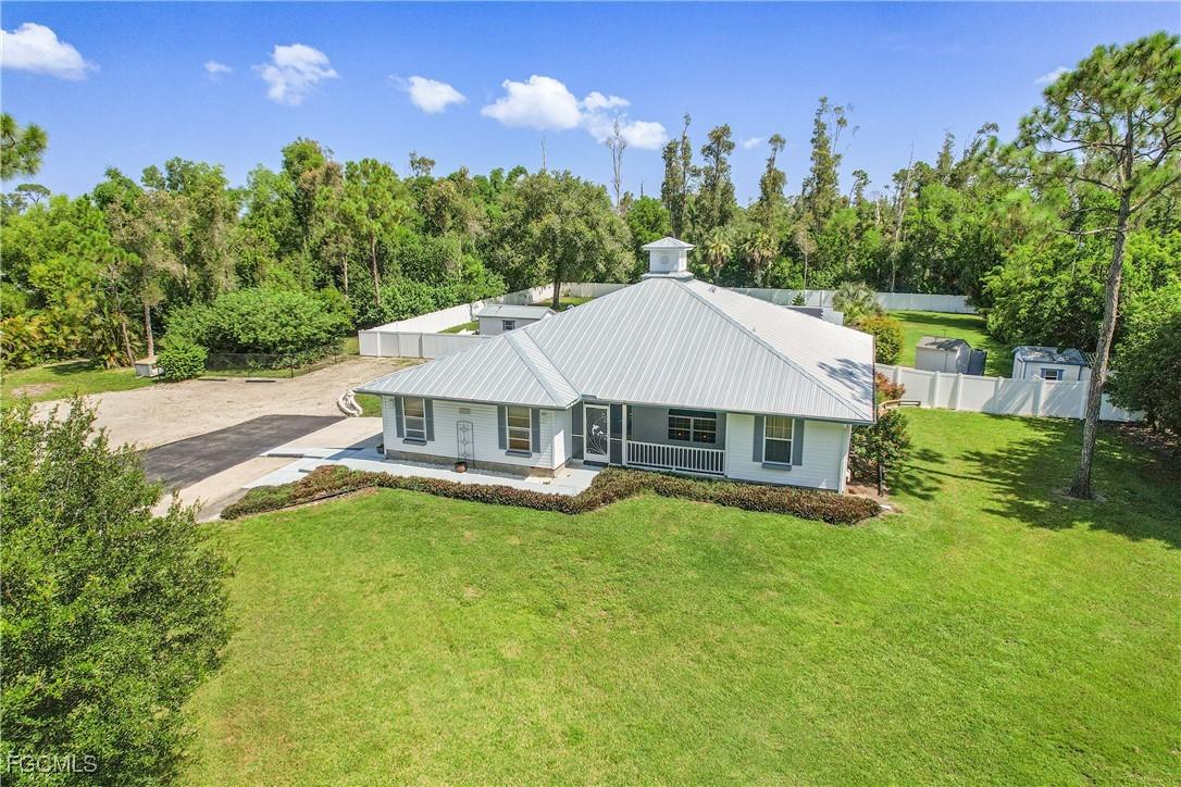 6163 Briarwood Ter., Fort Myers, FL