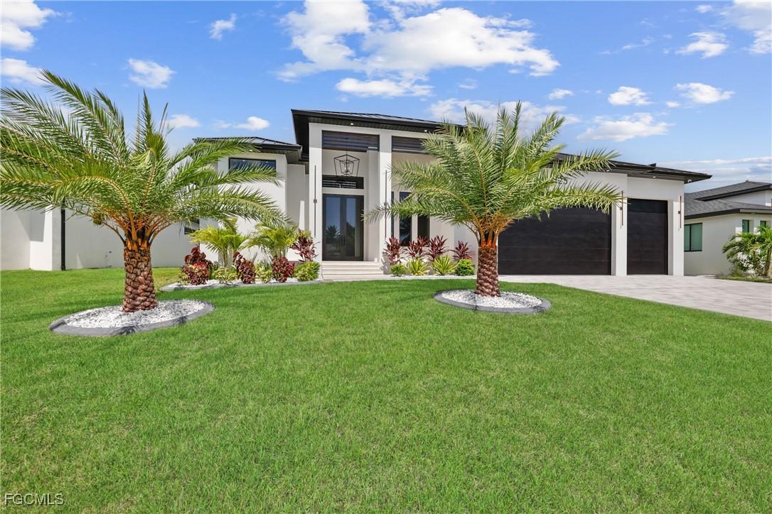 125 SW 33rd Ave., Cape Coral, FL 33991