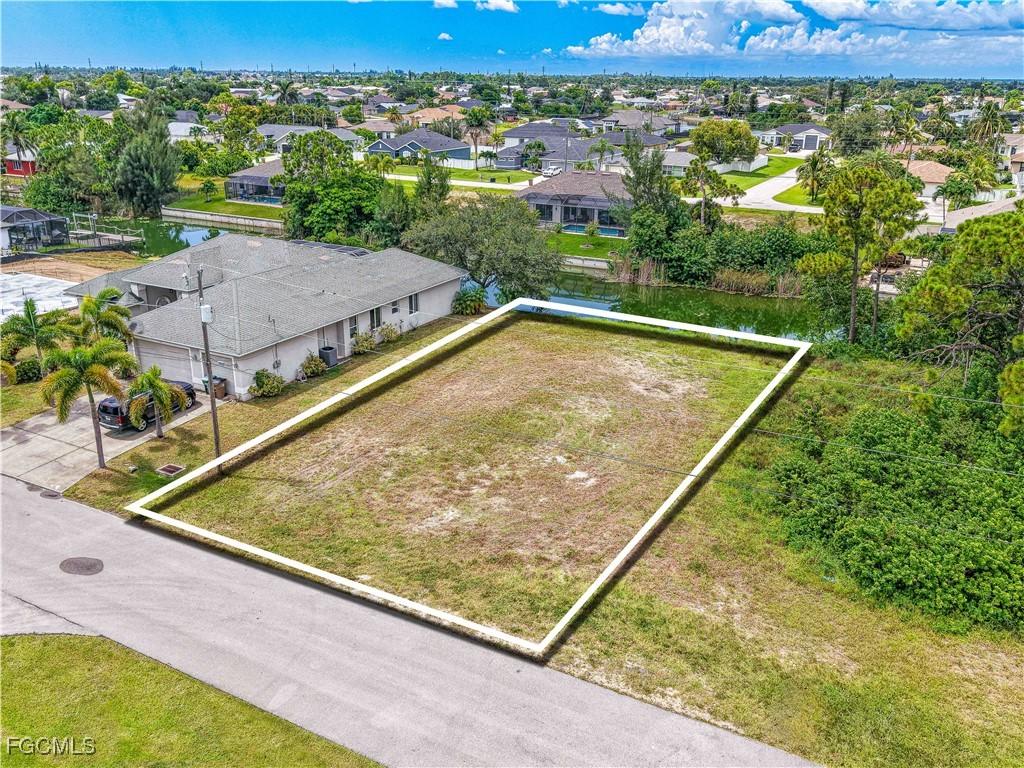 401 SE 14th St., Cape Coral, FL 33990