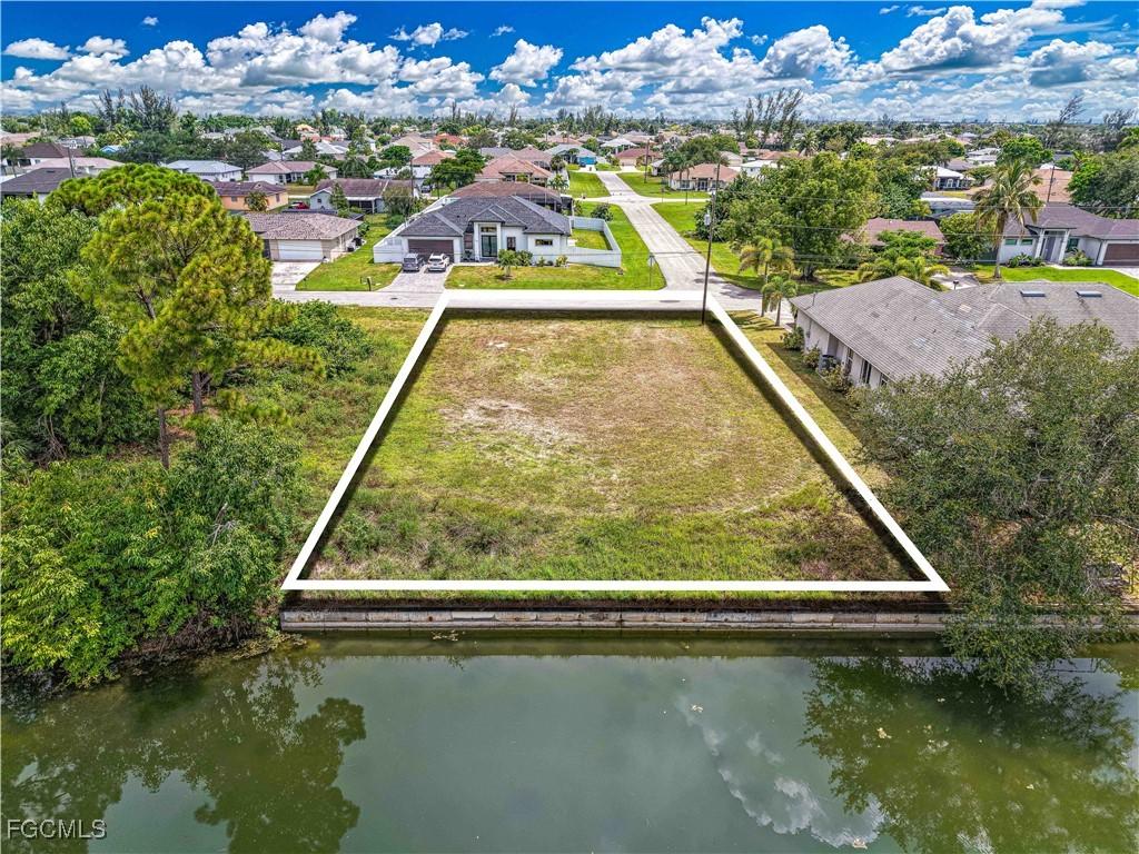 401 SE 14th St., Cape Coral, FL 33990