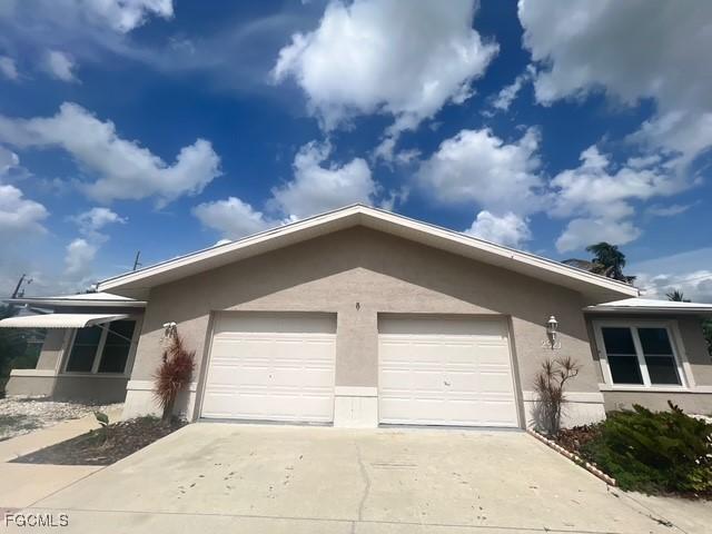 2919/2921 SW Santa Barbara Pl., Cape Coral, FL 33914