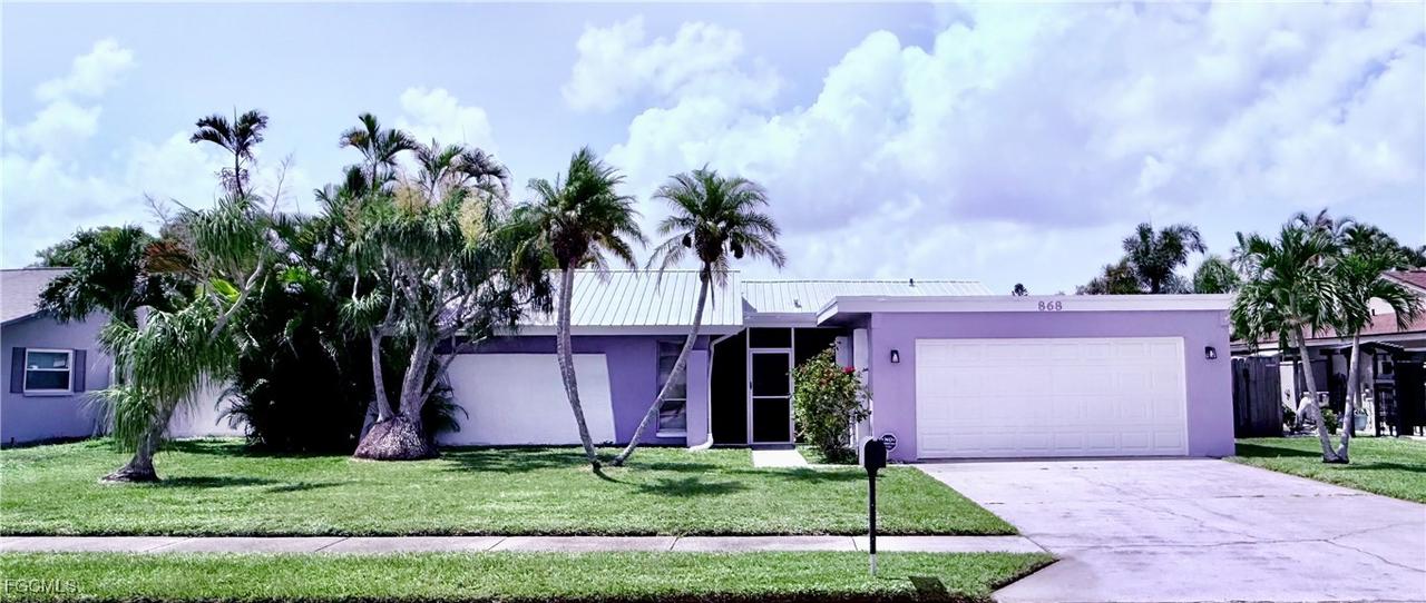 868 Bethany Ct., Fort Myers, FL 33919