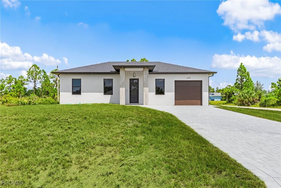 607 E 8th St., Lehigh Acres, FL 33972