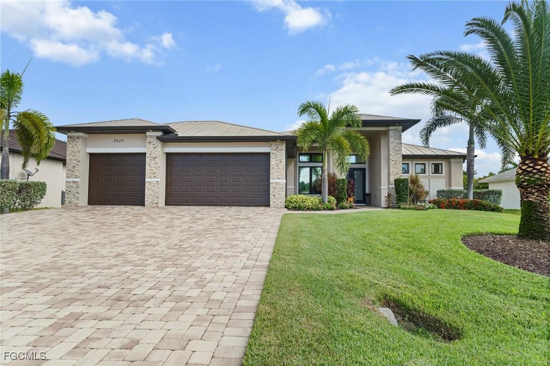2525 SW 27th Pl., Cape Coral, FL 33914