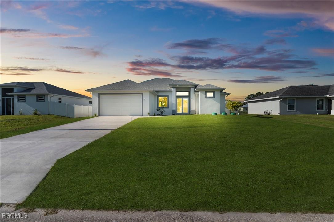 3711 Trent St., Fort Myers, FL 33905