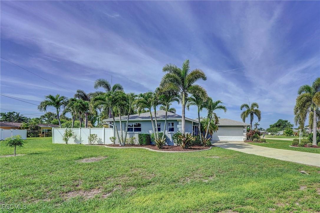 4001 SE 10th Ave., Cape Coral, FL 33904