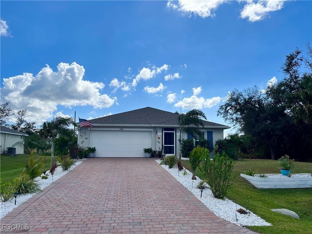 21487 Fairway Ave., Port Charlotte, FL 33952