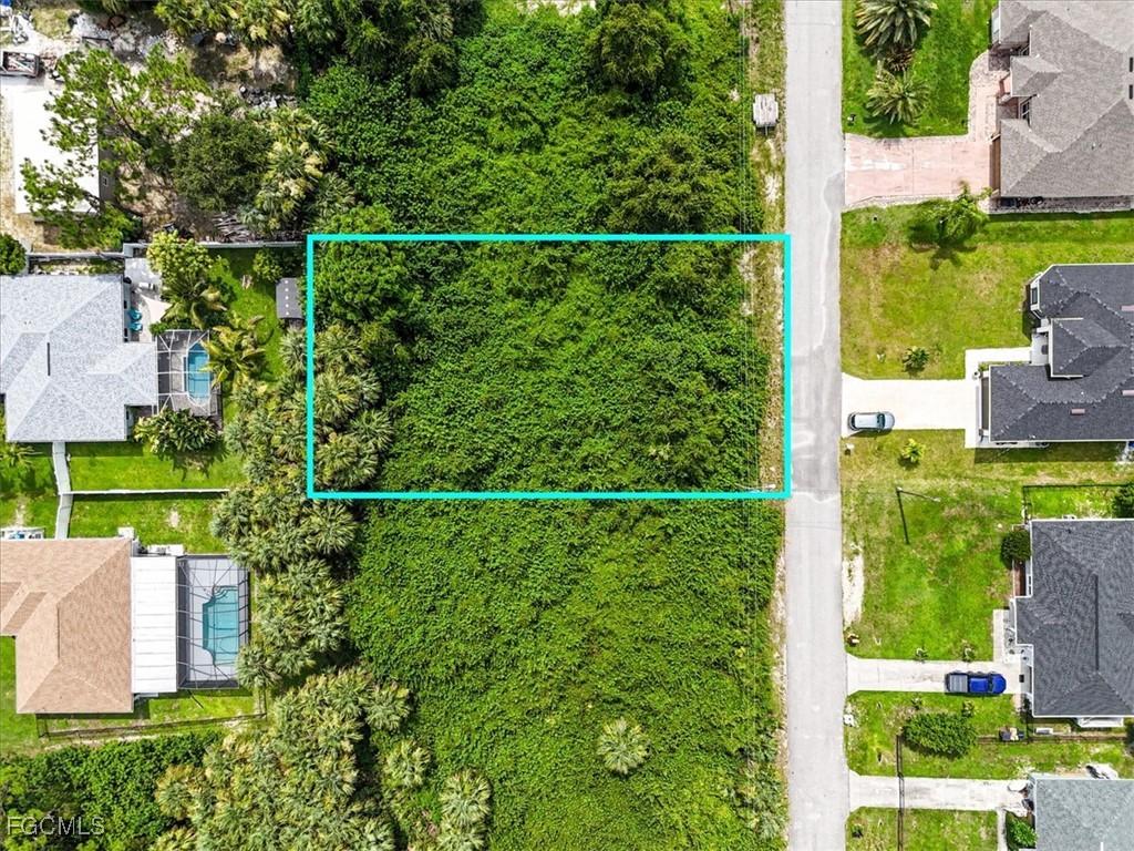 3707 6th St., Lehigh Acres, FL 33971