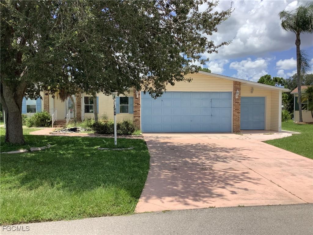 19851 Eagle Trace Ct., North Fort Myers, FL 33903