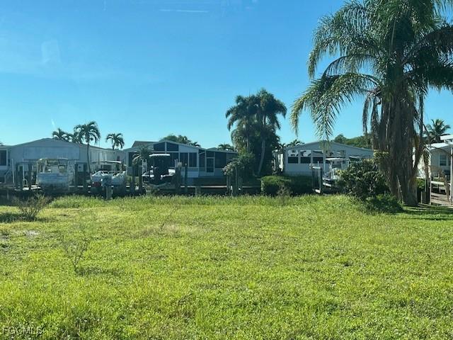 5547 Sir Walter Way, North Fort Myers, FL 33917