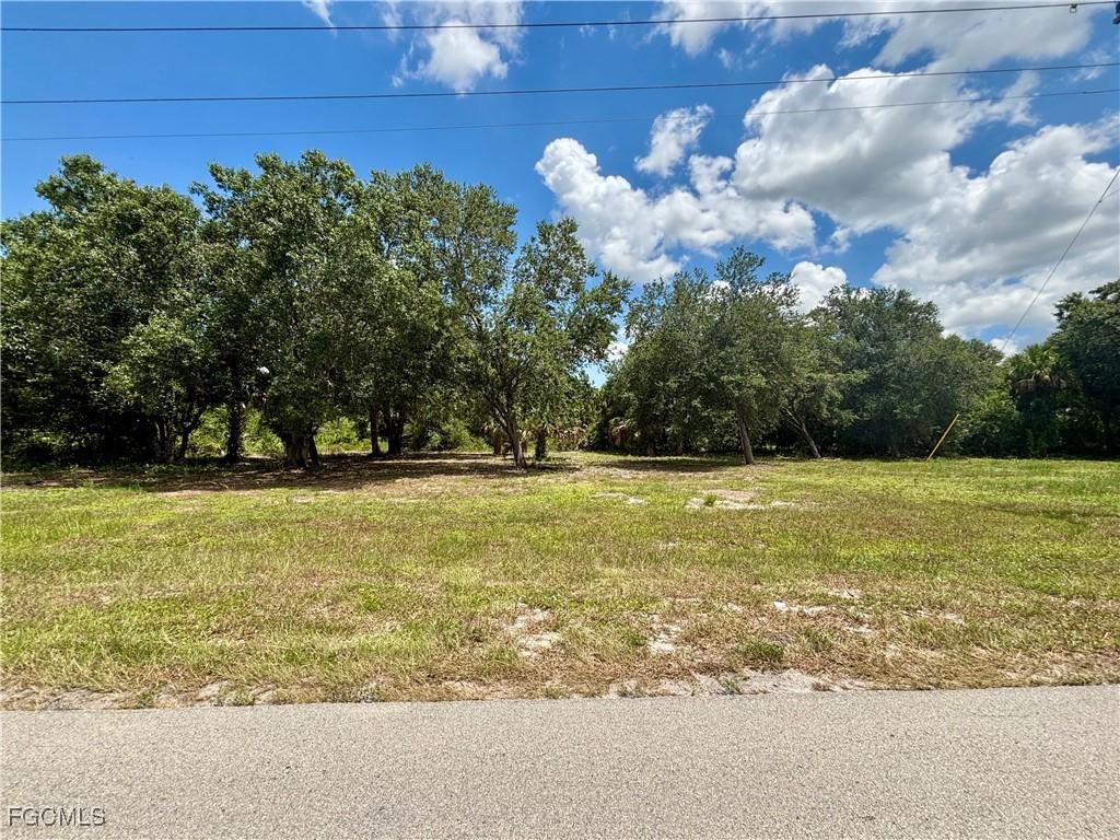 4403 E 2nd St., Lehigh Acres, FL 33936