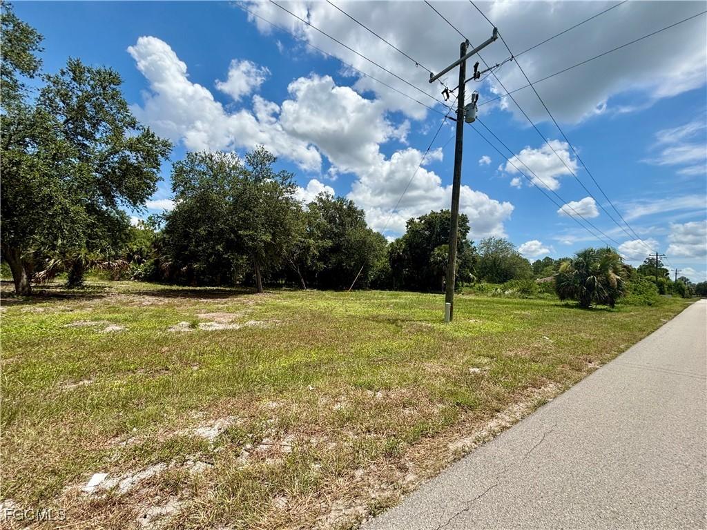 4405 E 2nd St., Lehigh Acres, FL 33936