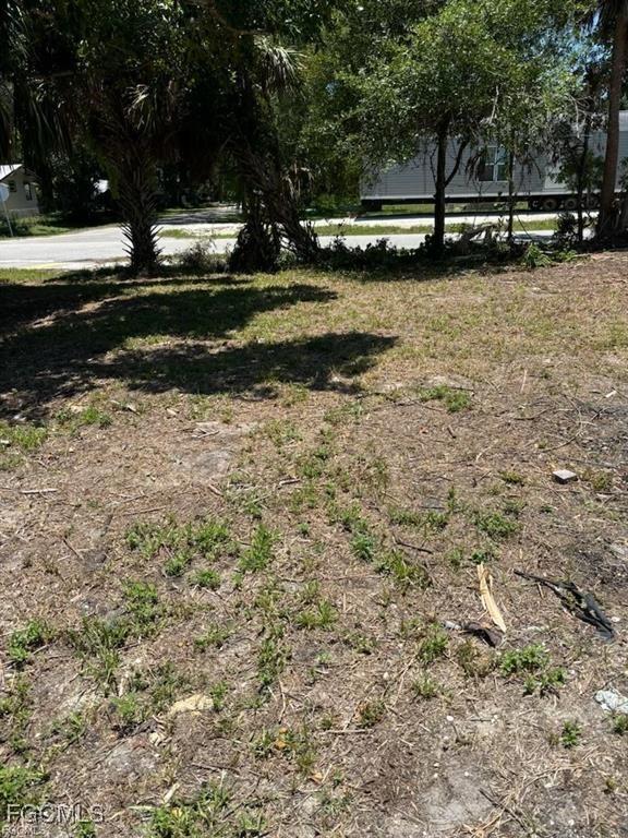 403 Santa Barbara St., North Fort Myers, FL 33903