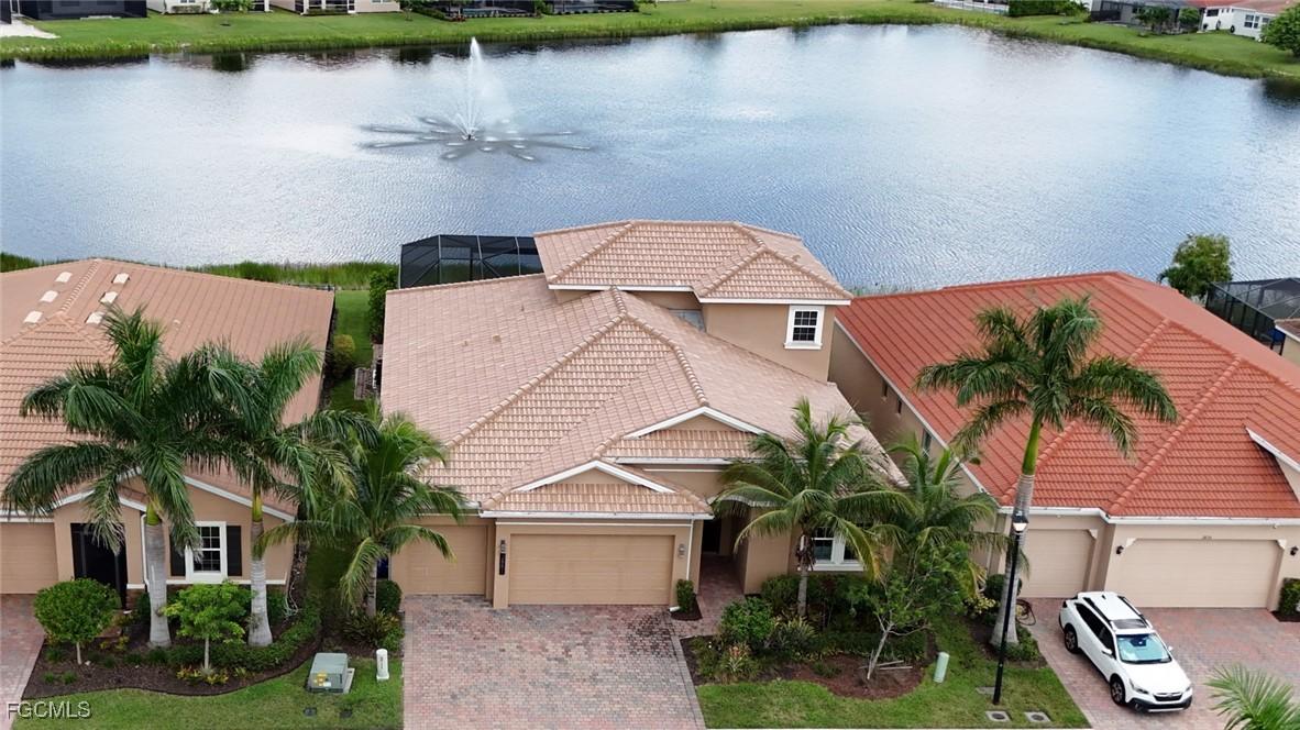 2851 Royal Gardens Ave., Fort Myers, FL 33916