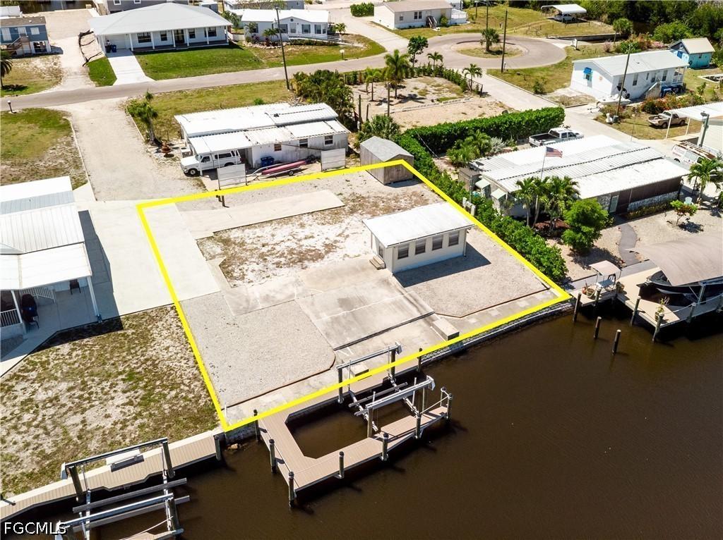 5150 Sandpiper Dr., St James City, FL 33956