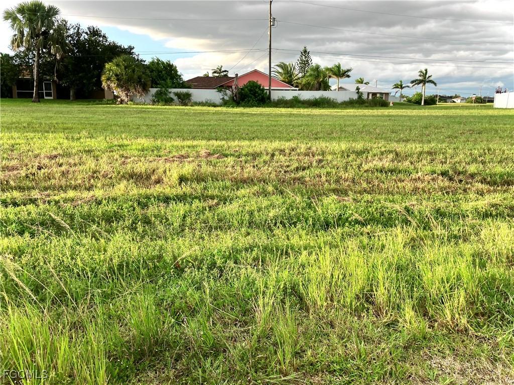 2005 NE 15th St., Cape Coral, FL 33909