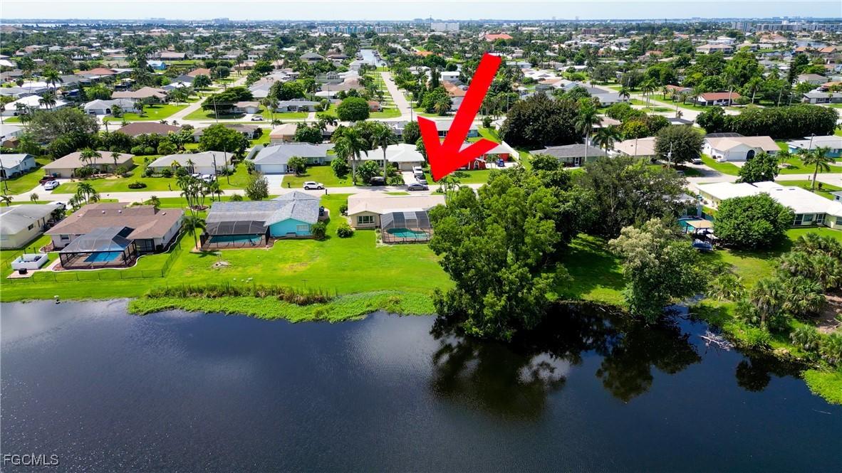 821 SE 41st St., Cape Coral, FL 33904