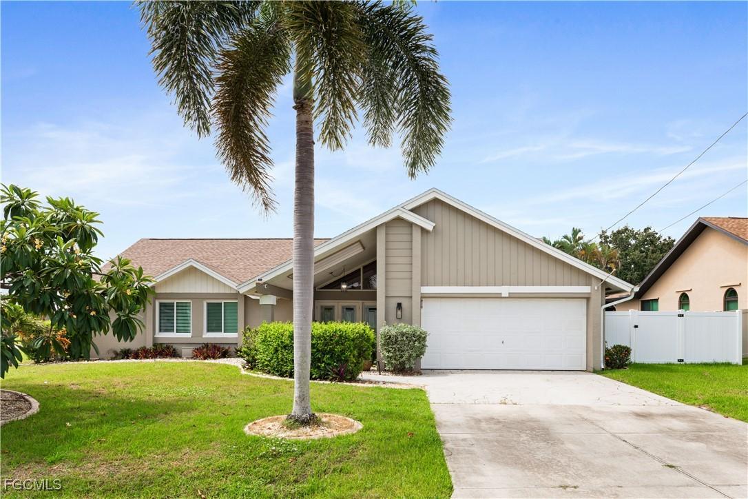 1726 SE 2nd St., Cape Coral, FL 33990
